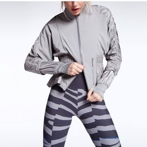 BNWT Stella McCartney adidas run wind jacket.